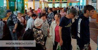 Аналитики подсчитали, где пенсионерам живется лучше: в России или Беларуси. У кого пенсия больше?