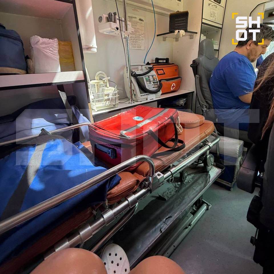 В Анапе семеро детей отравились водой из бассейна в отеле, четыре из них находятся в реанимации 