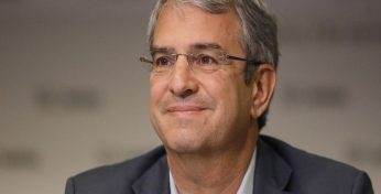 Гендиректора Nestle уволили за служебный роман спустя год после назначения на должность