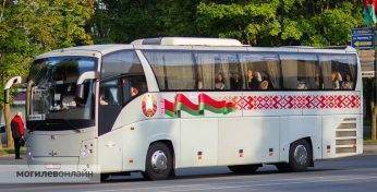 Латвия с 1 ноября вводит запрет на въезд туристических автобусов из Беларуси