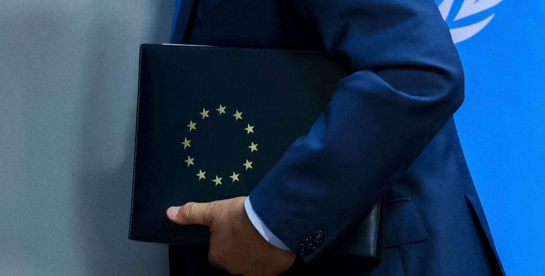 ЕС утвердил 19-ый пакет санкций против России. Включили и белорусские банки