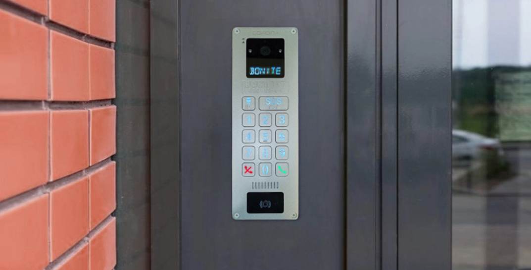 В Бобруйске запустили первый в Могилевской области видеодомофон от «Белтелекома». Что он умеет?