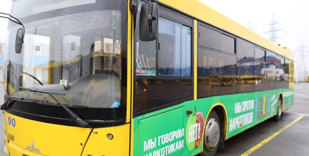 В Минске почти неделю будет ездить автобус, транслирующий фильмы